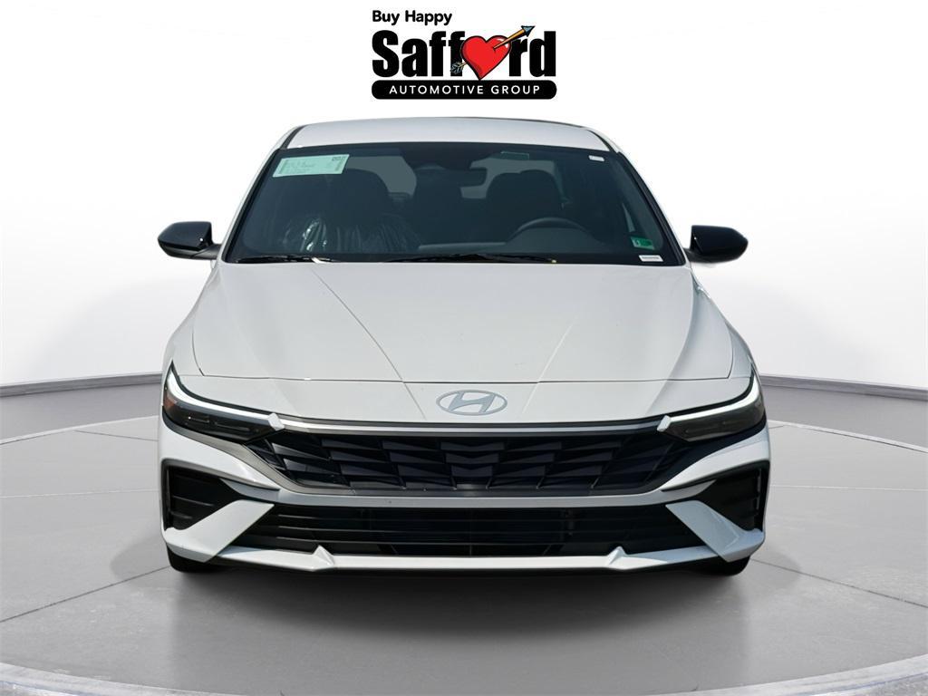 new 2025 Hyundai Elantra car, priced at $27,175