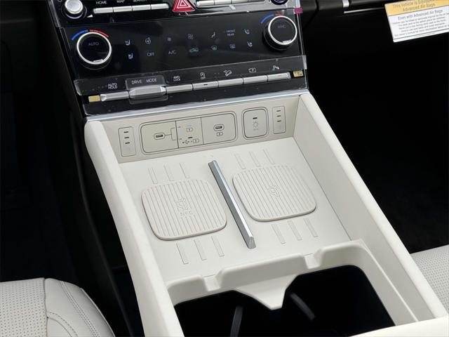 new 2025 Hyundai Santa Fe car, priced at $48,820
