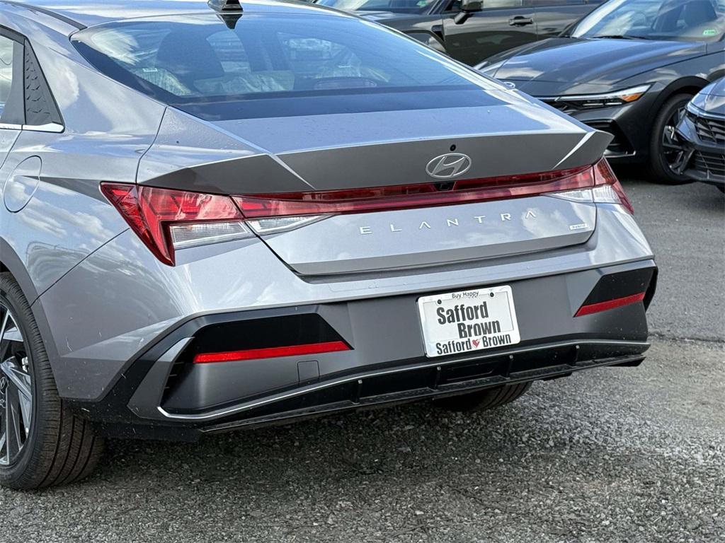 new 2025 Hyundai ELANTRA HEV car, priced at $29,085