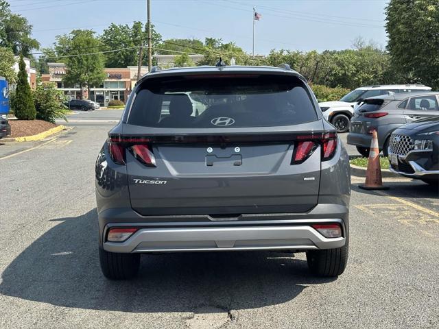 new 2025 Hyundai Tucson car, priced at $32,904
