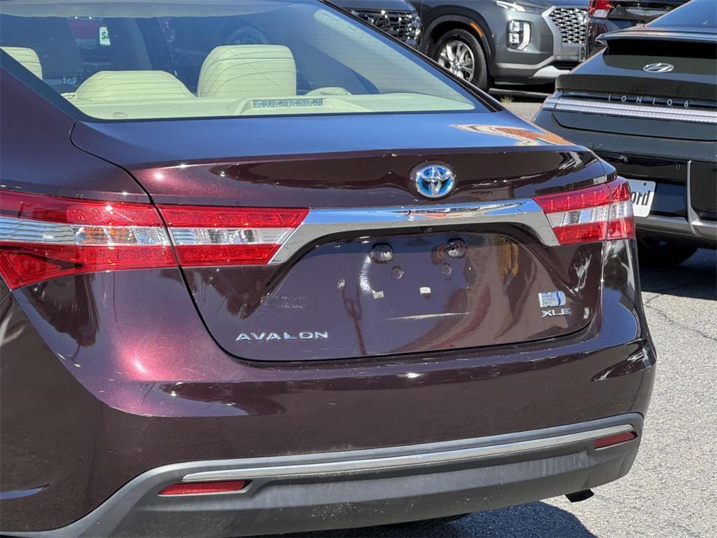 used 2013 Toyota Avalon Hybrid car, priced at $11,488