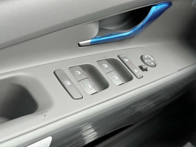 new 2025 Hyundai Elantra car, priced at $27,685