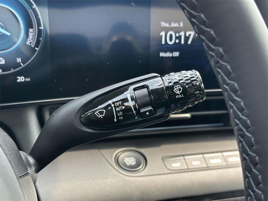 new 2025 Hyundai Elantra car, priced at $27,190