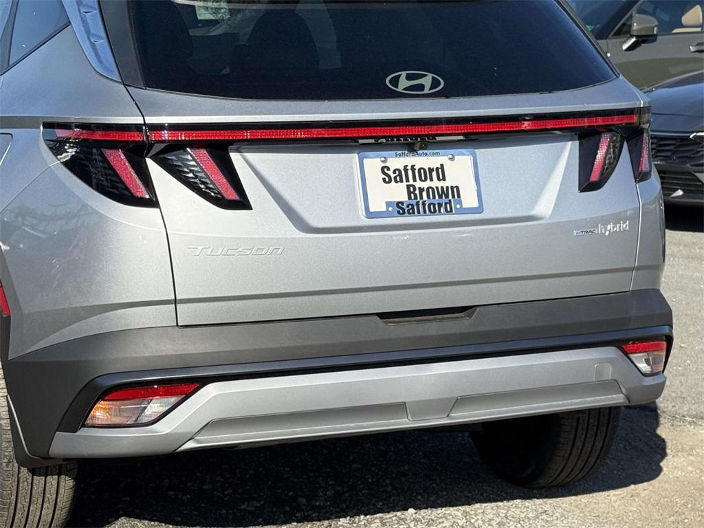 new 2025 Hyundai TUCSON Hybrid car, priced at $36,935