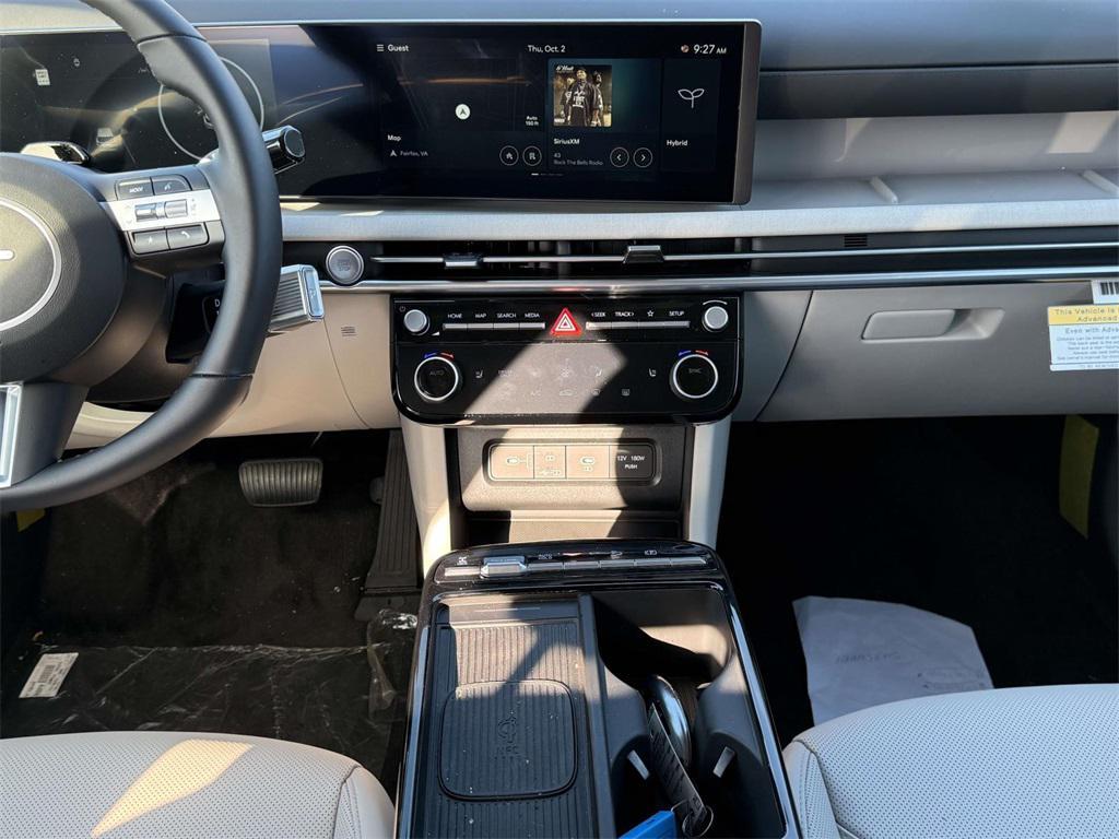 new 2025 Hyundai TUCSON Hybrid car, priced at $36,935