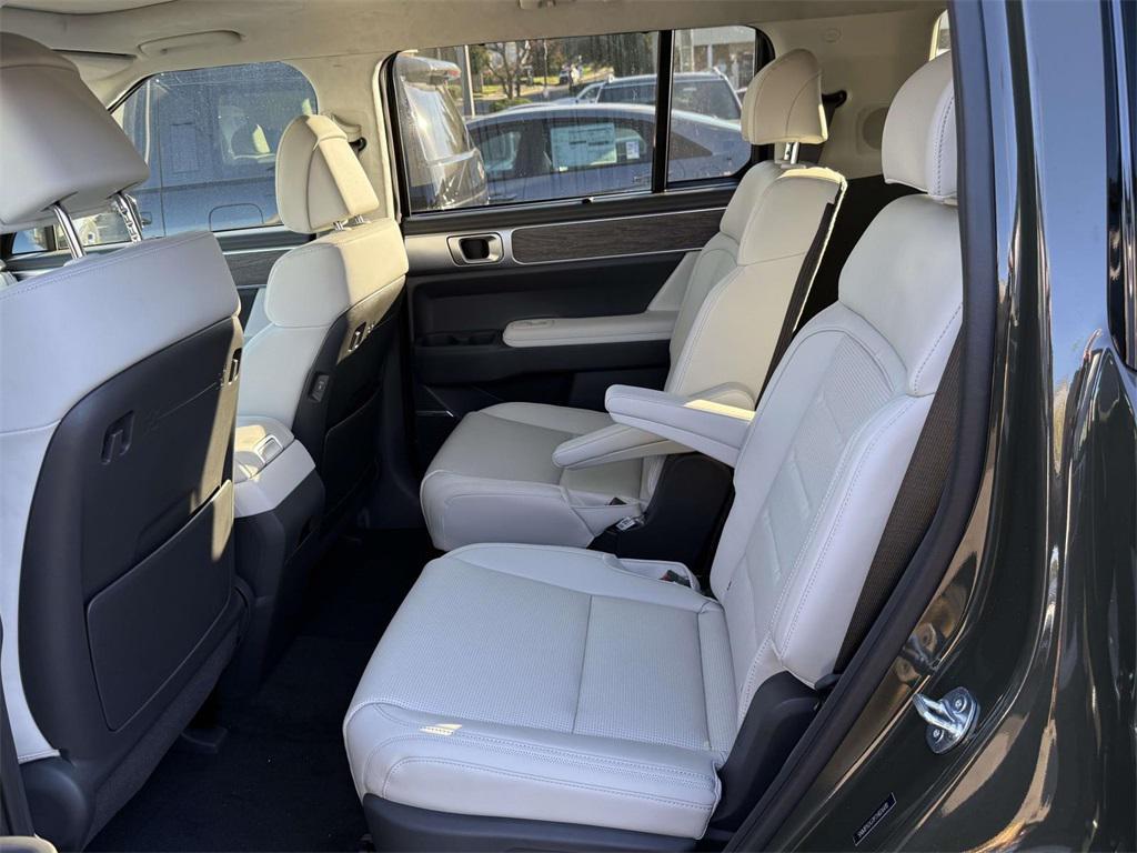 new 2026 Hyundai SANTA FE HEV car, priced at $52,770