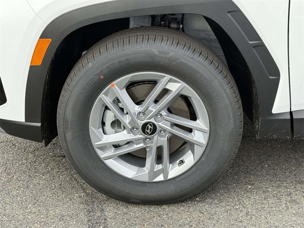 new 2026 Hyundai Tucson car, priced at $33,275