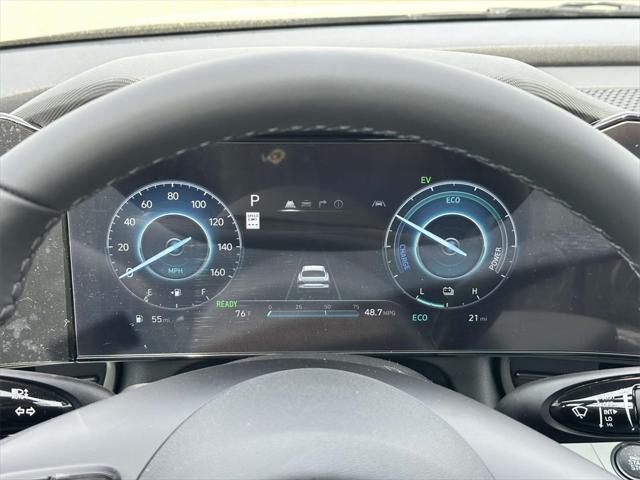 new 2025 Hyundai Elantra car, priced at $30,310