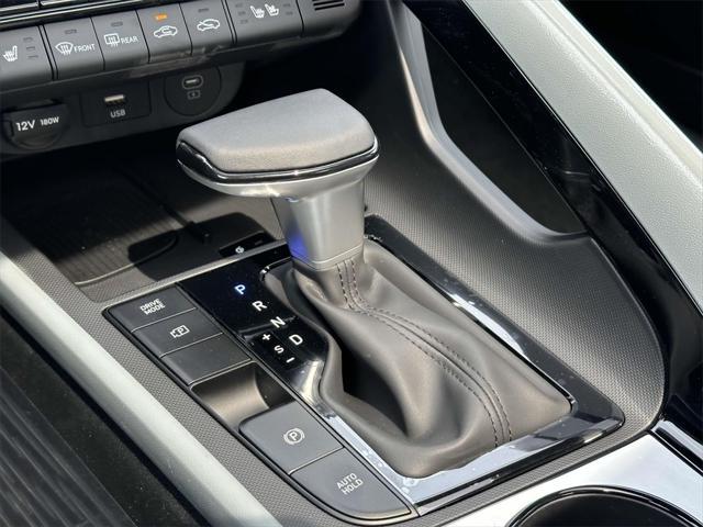 new 2025 Hyundai Elantra car, priced at $30,310