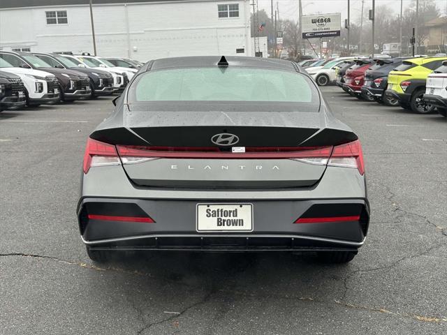 new 2025 Hyundai Elantra car, priced at $27,260