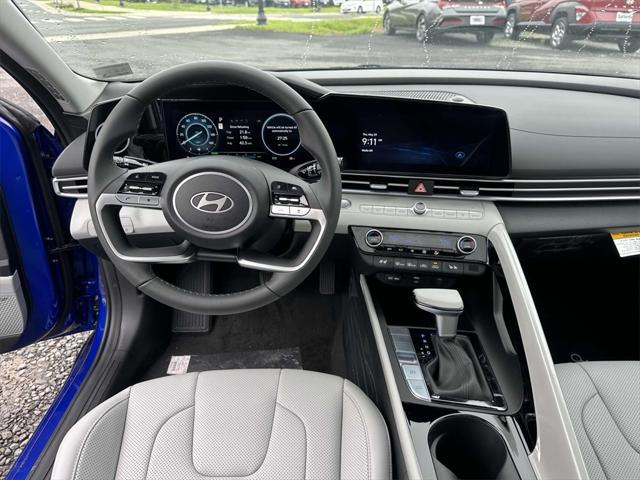new 2025 Hyundai Elantra car, priced at $30,080