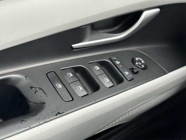 new 2025 Hyundai Elantra car, priced at $30,080