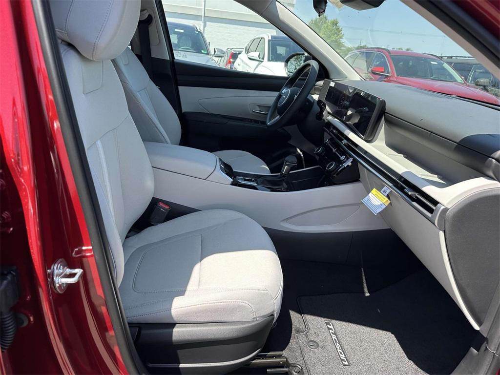 new 2025 Hyundai Tucson car, priced at $33,404