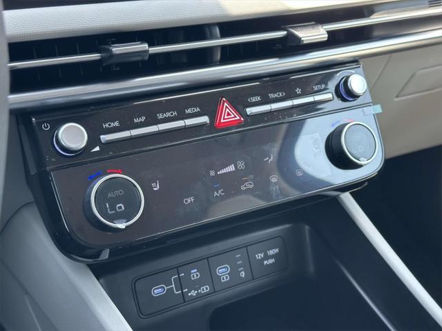 new 2025 Hyundai Tucson car, priced at $33,404