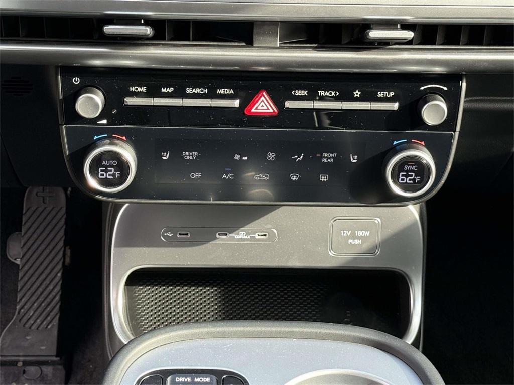 new 2026 Hyundai IONIQ 9 car, priced at $62,120