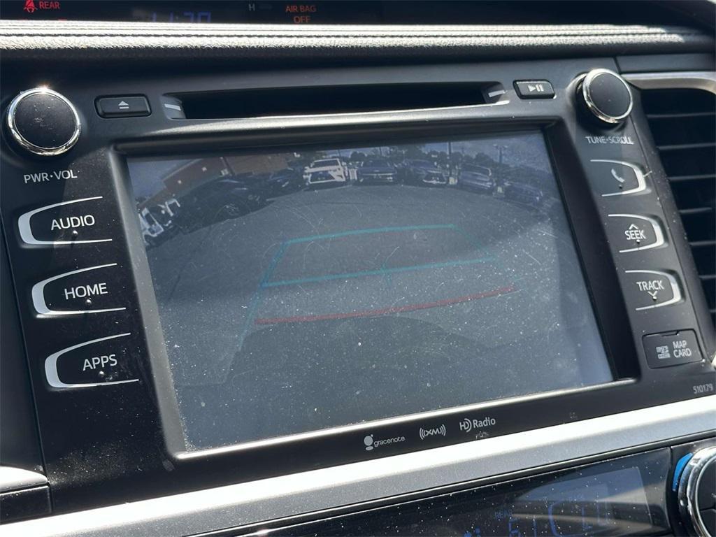 used 2017 Toyota Highlander car, priced at $20,484