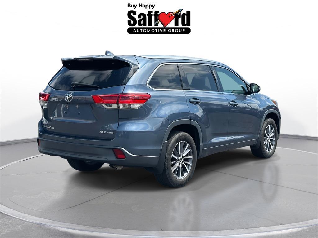 used 2017 Toyota Highlander car, priced at $20,484