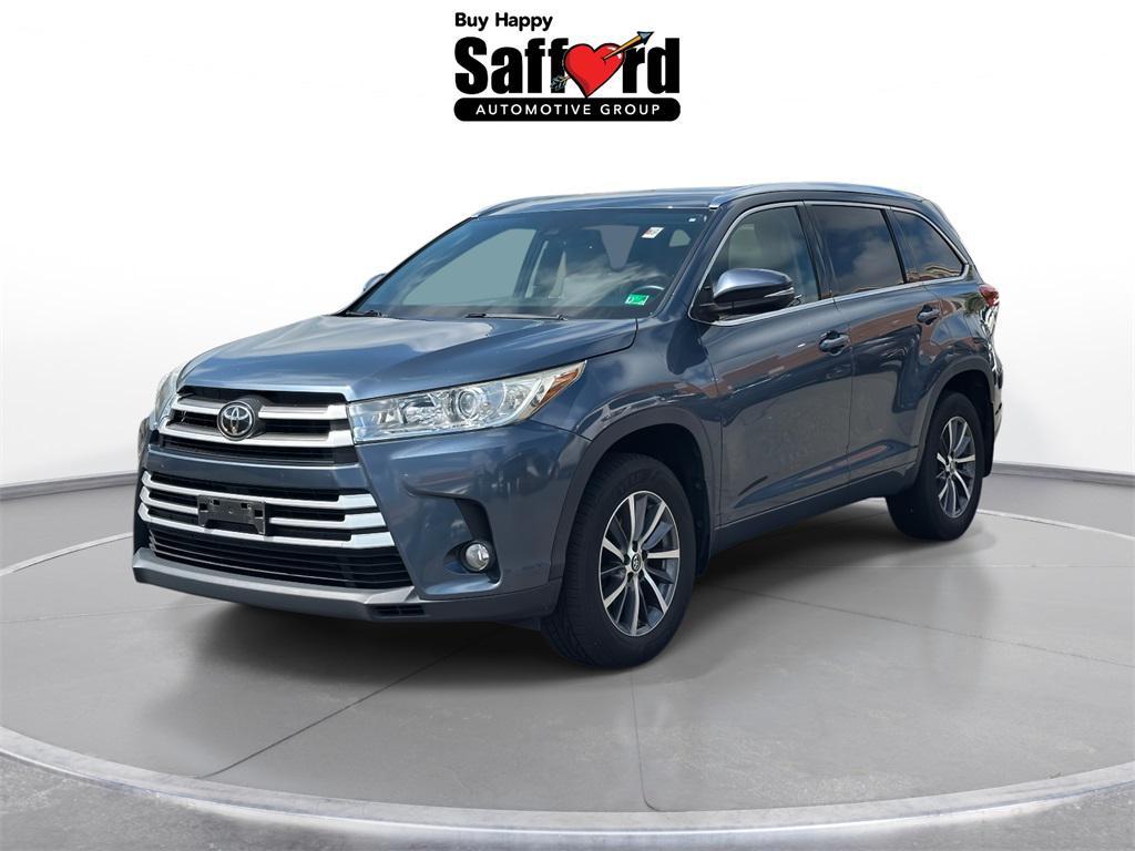 used 2017 Toyota Highlander car, priced at $20,484