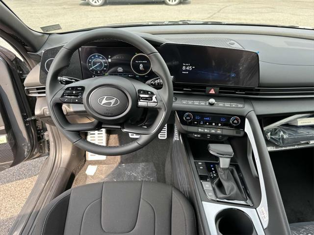 new 2025 Hyundai Elantra car, priced at $27,685