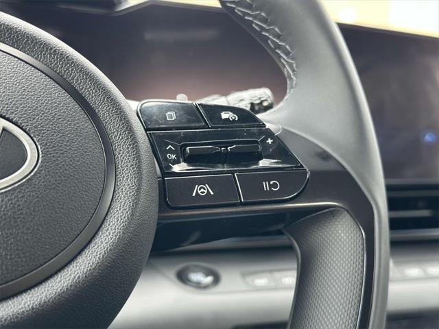 new 2025 Hyundai Elantra car, priced at $27,685
