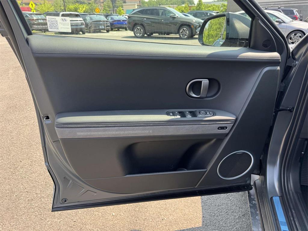 new 2025 Hyundai IONIQ 5 car, priced at $61,070