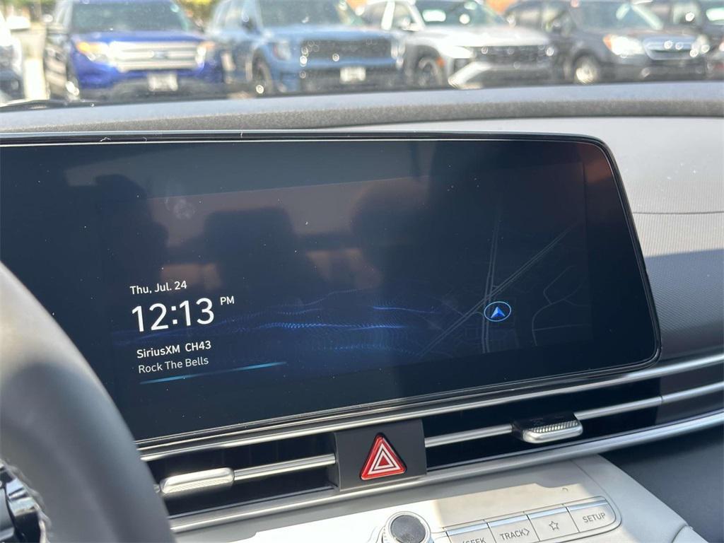 new 2025 Hyundai Elantra car, priced at $27,365