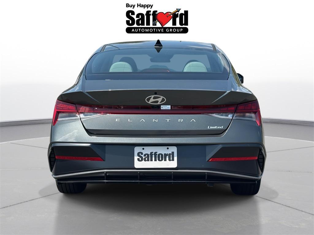 new 2025 Hyundai Elantra car, priced at $27,365
