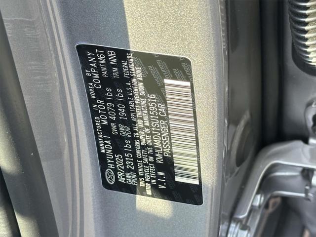 new 2025 Hyundai ELANTRA HEV car, priced at $25,735