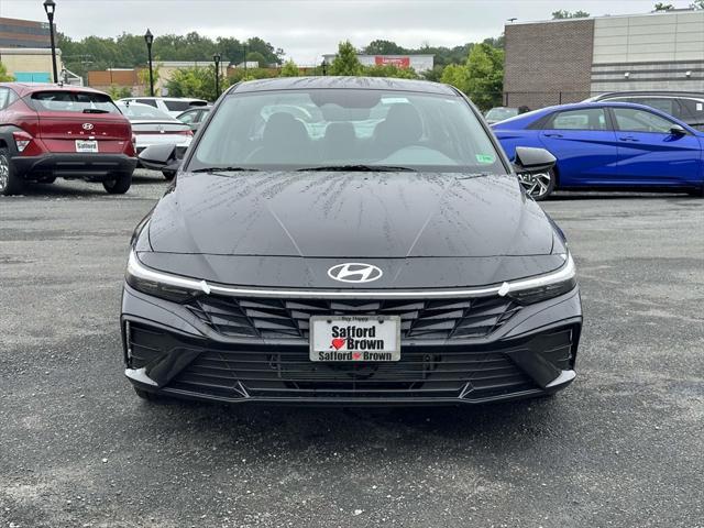 new 2025 Hyundai Elantra car, priced at $27,685