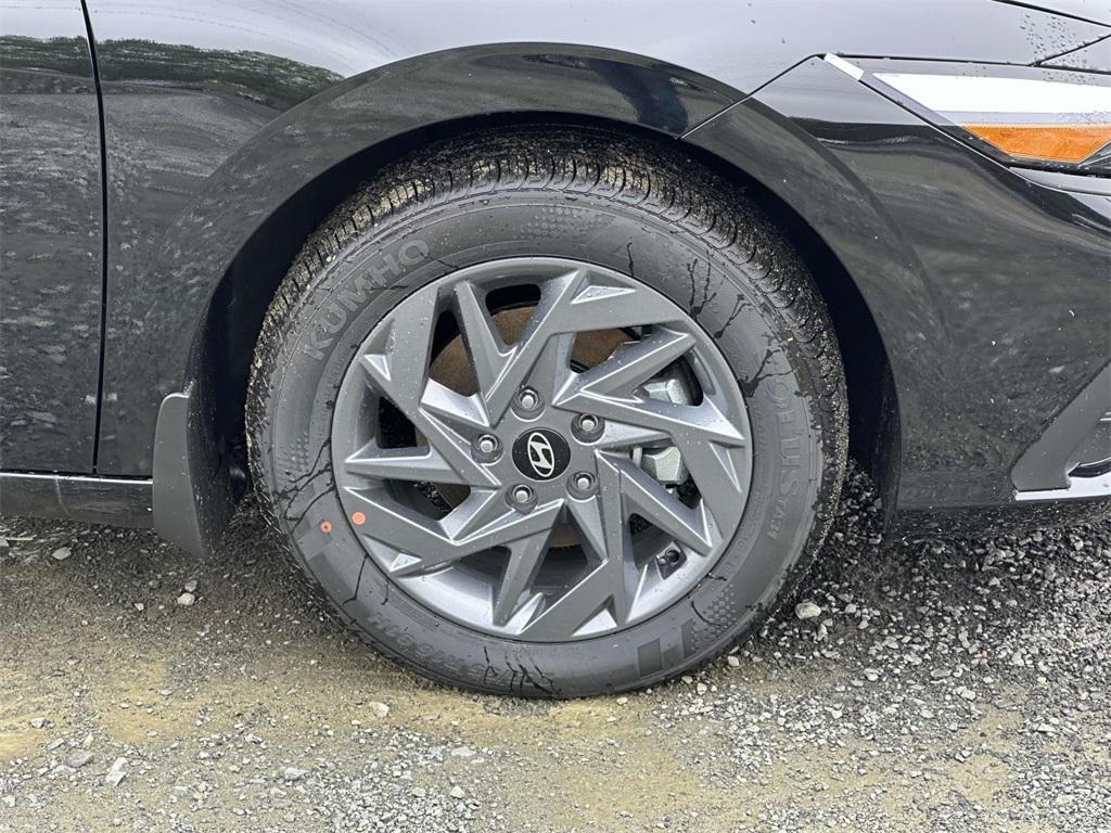 new 2025 Hyundai ELANTRA HEV car, priced at $24,710