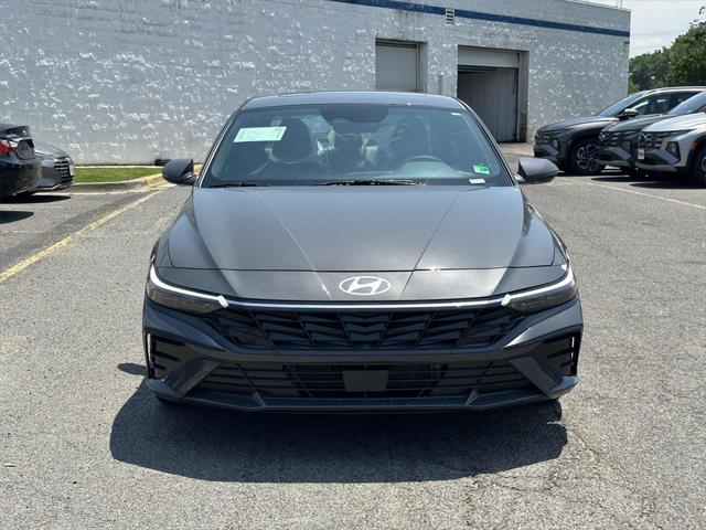 new 2025 Hyundai Elantra car, priced at $30,080