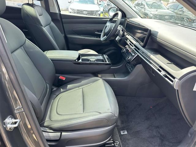 new 2025 Hyundai TUCSON Hybrid car, priced at $37,265