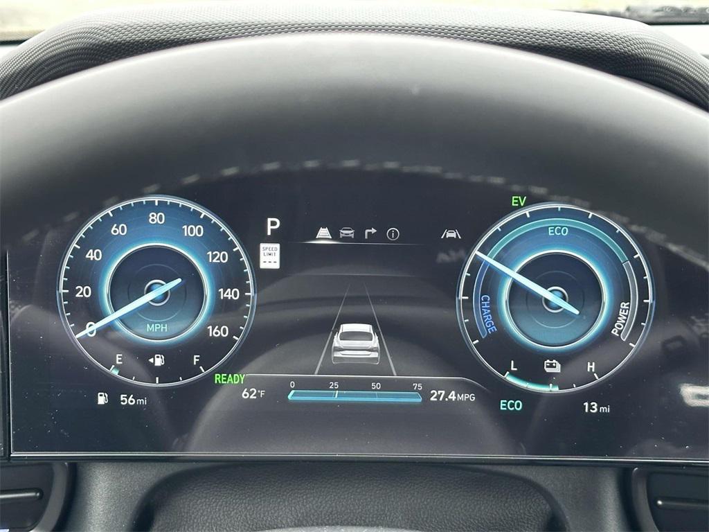 new 2025 Hyundai Elantra car, priced at $26,705