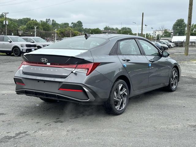 new 2025 Hyundai Elantra car, priced at $27,705