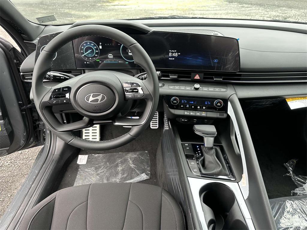 new 2025 Hyundai Elantra car, priced at $26,705