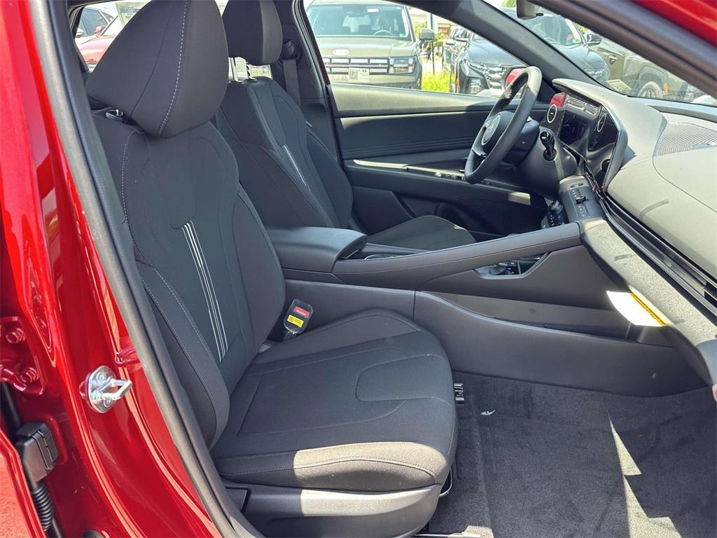 new 2025 Hyundai Elantra car, priced at $27,465