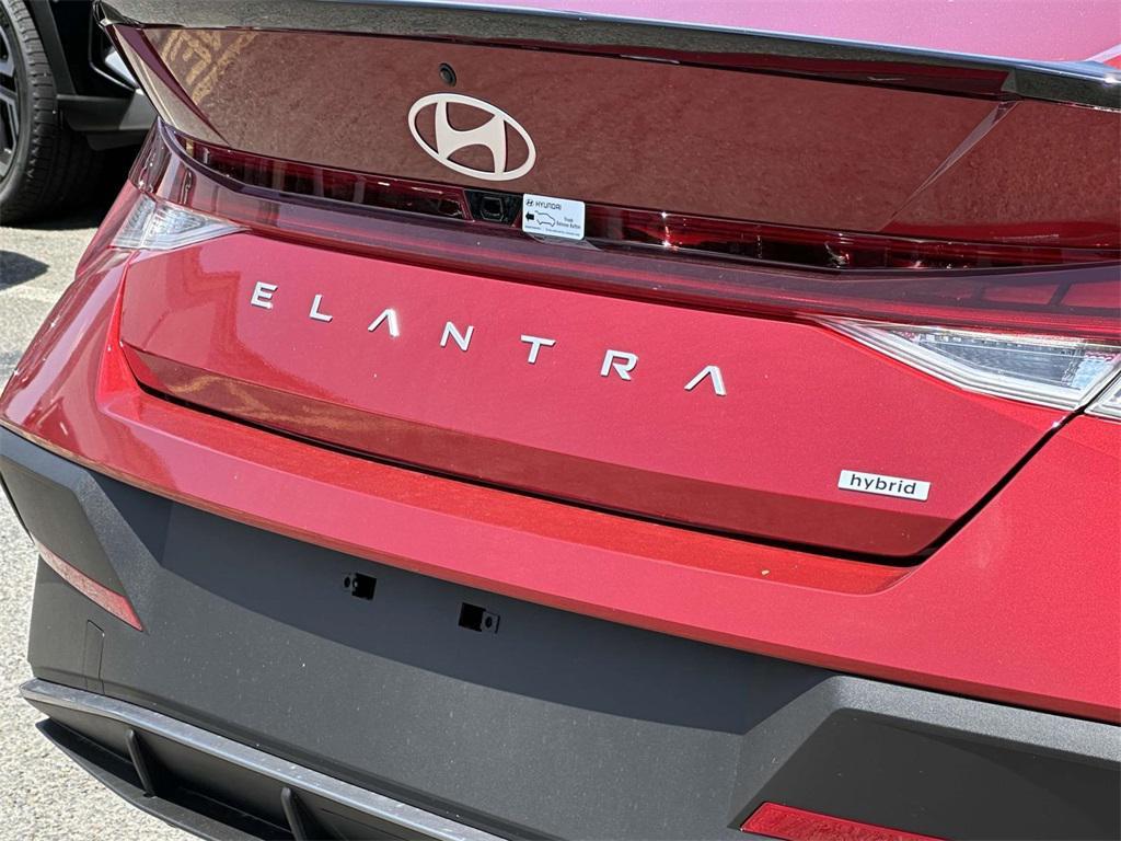 new 2025 Hyundai Elantra car, priced at $27,465