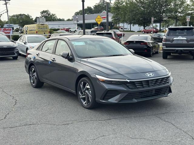 new 2025 Hyundai Elantra car, priced at $27,690