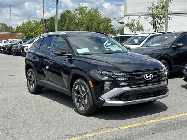 new 2025 Hyundai TUCSON Hybrid car, priced at $37,225