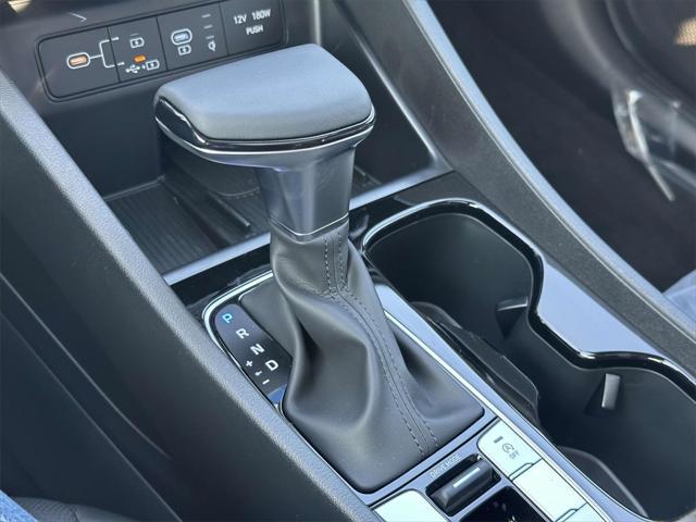 new 2025 Hyundai Tucson car, priced at $33,895