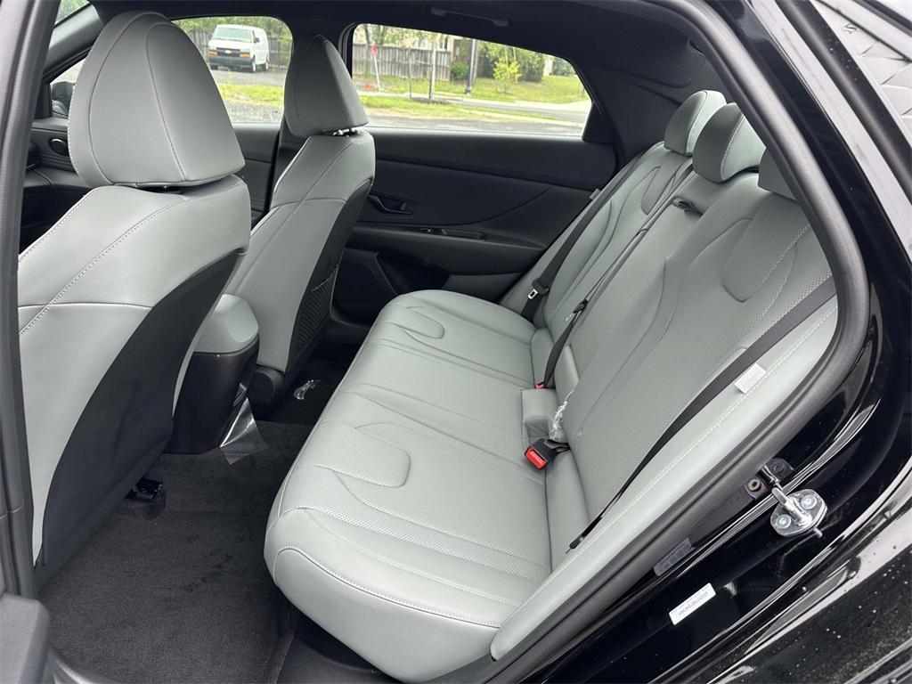 new 2025 Hyundai Elantra car, priced at $29,185