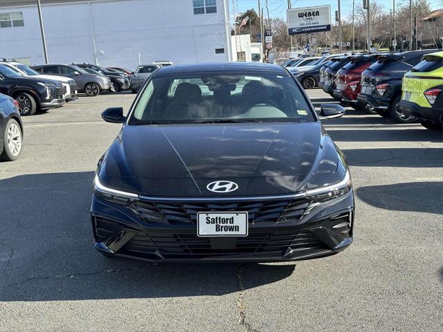 new 2025 Hyundai Elantra car, priced at $27,280