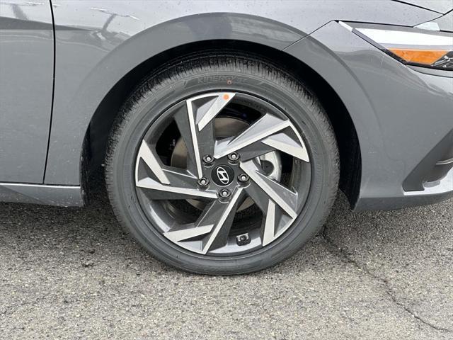 new 2025 Hyundai Elantra car, priced at $28,215