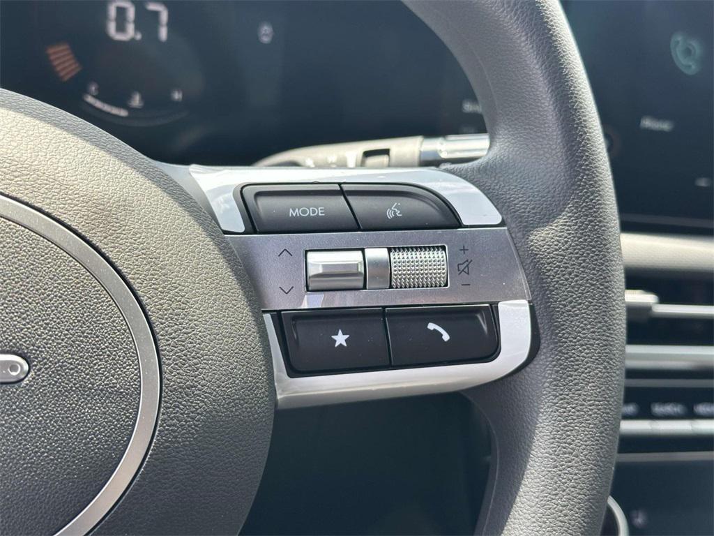 new 2025 Hyundai SANTA CRUZ car, priced at $33,075