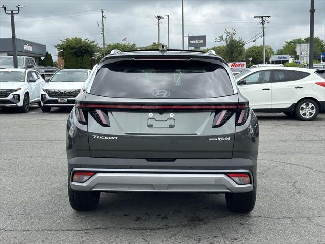 new 2025 Hyundai TUCSON Hybrid car, priced at $42,135