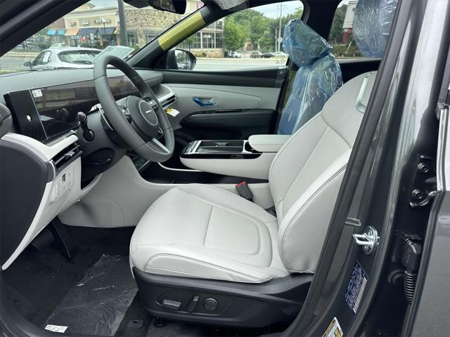 new 2025 Hyundai TUCSON Hybrid car, priced at $42,135