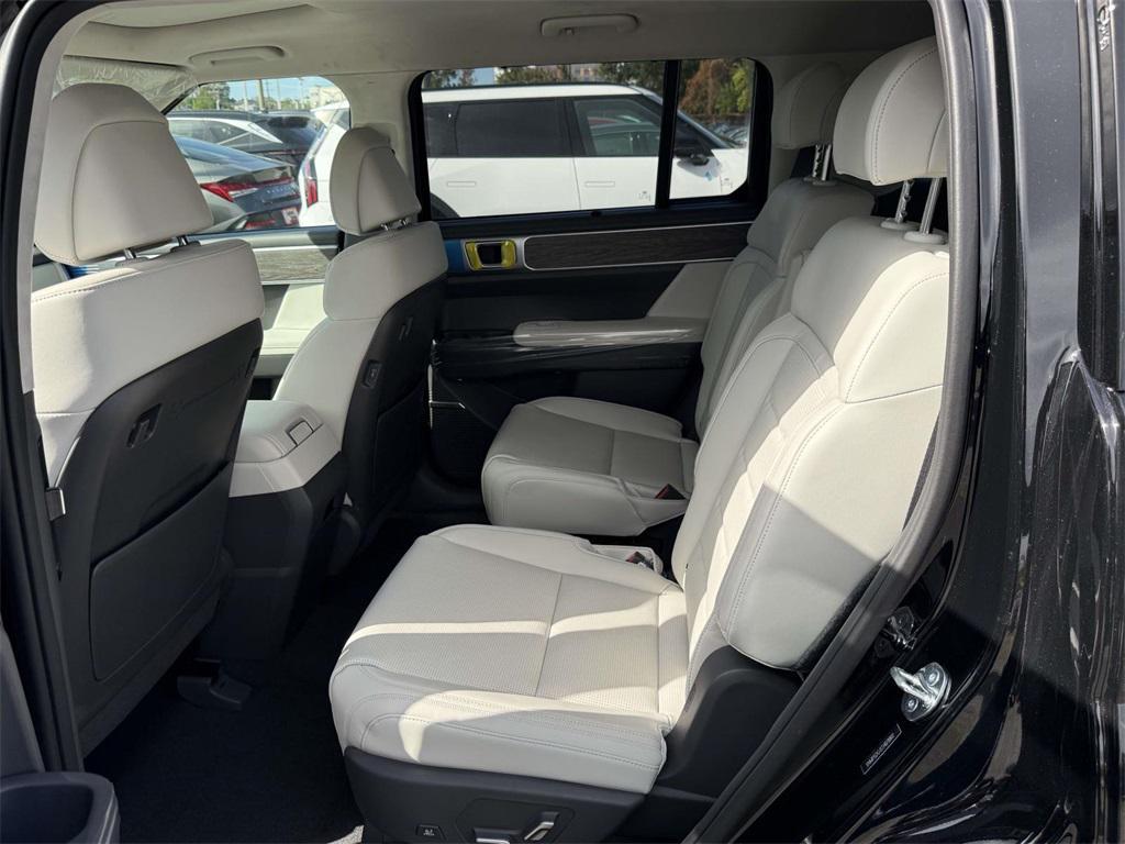 new 2026 Hyundai SANTA FE HEV car, priced at $52,655