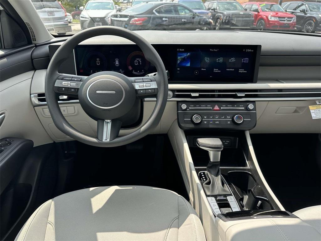 new 2025 Hyundai Tucson car, priced at $30,865