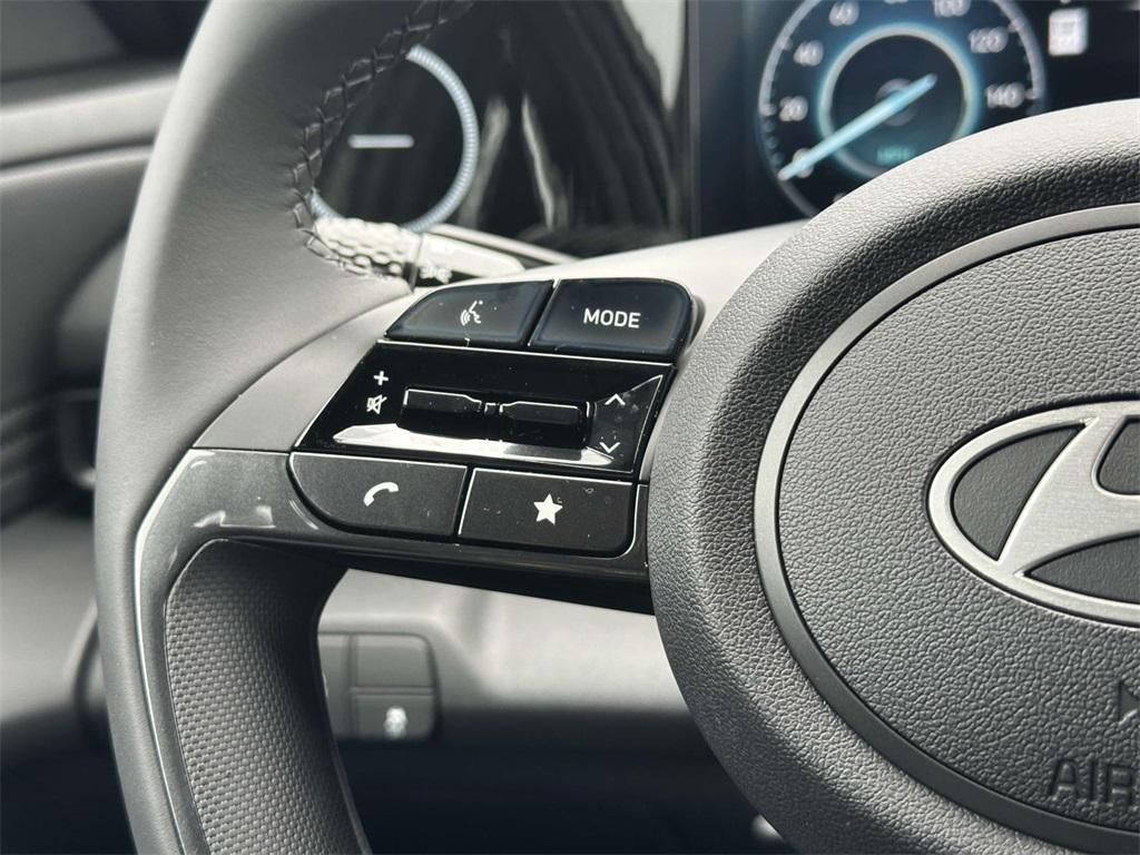 new 2025 Hyundai Elantra car, priced at $26,700