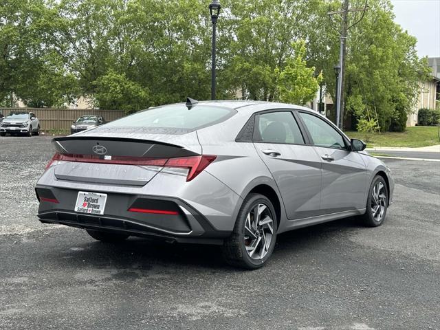 new 2025 Hyundai Elantra car, priced at $27,700